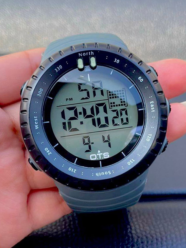 Reloj OTS gris deportivo digital