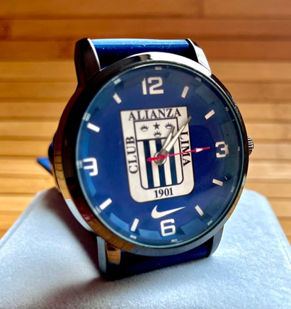 Reloj Alianza Lima